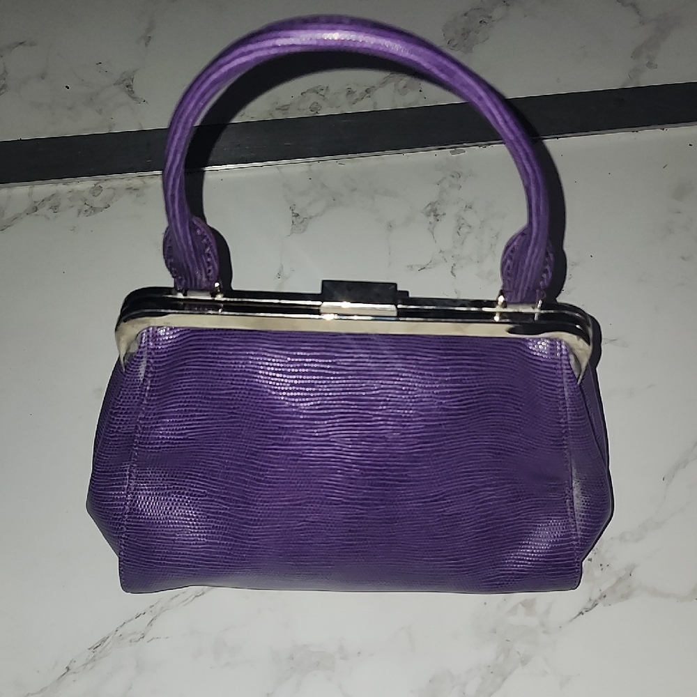 Amanda Smith Kisslock Handbag